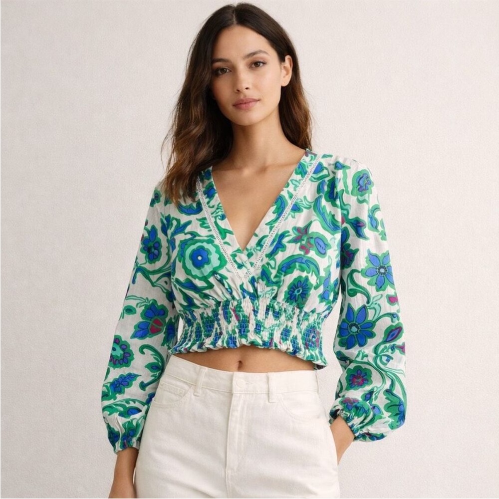 “ZARA” Floral Linen V-Neck Smocked Waist Crop Top